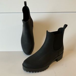 cloudy jeffrey campbell